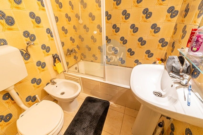 T3 com duas varandas e GARAGEM