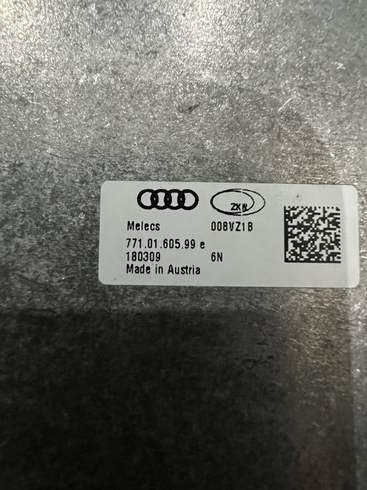 Блоки фари Audi Q7 4m