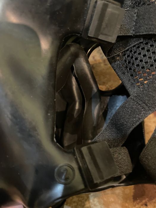 Протигаз НАТО ом-90 обміняю на озк 2 рост з чулками