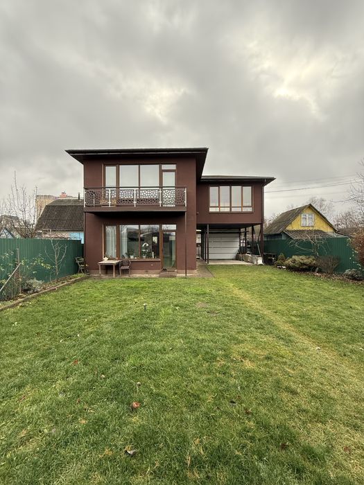 NEWStreet! Продам Двоповерховий будинок по вул.Єськова