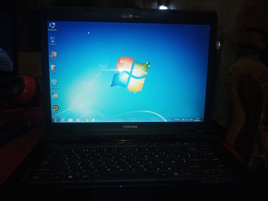 Ноутбук Toshiba L300D