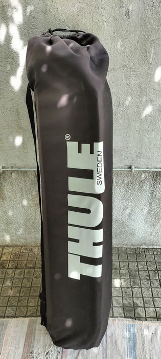 Mala tejadilho Thule em lona.