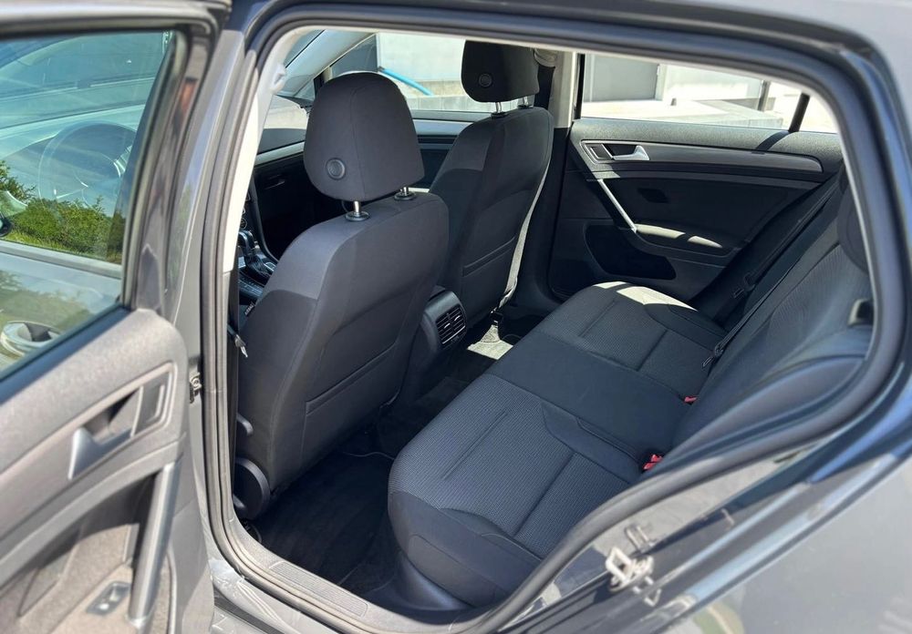 Volkswagen E-golf 2019