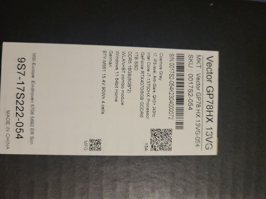 Laptop gamingowy  MSI Vector GP78HX 13VG RTX 4070