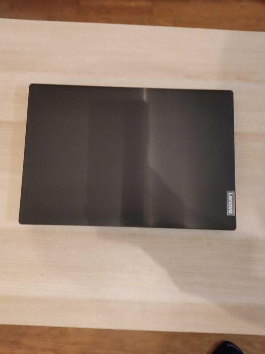 Portátil Lenovo IdeaPad S145