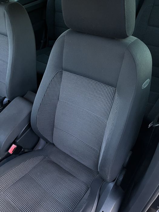 Volkswagen Touran 2.0 TDI ksenony DSG 7 osobowy