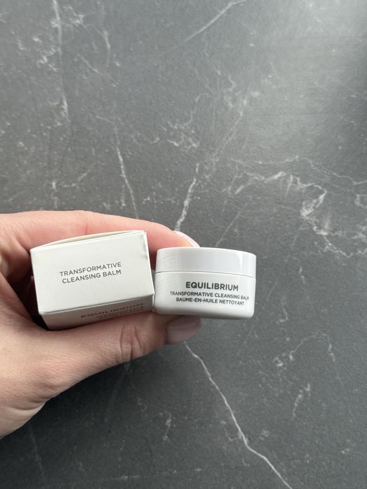 Тревел формати Hourglass, YSL, Charlotte Tilbury