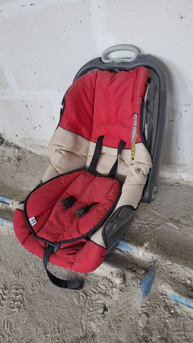 Продам дитяче автокрісло
