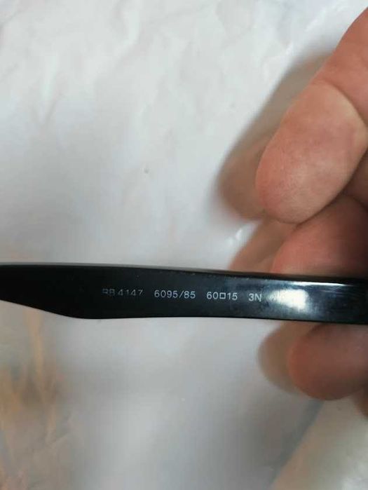 Armações em massa Ray-Ban, modelo Boyfriend