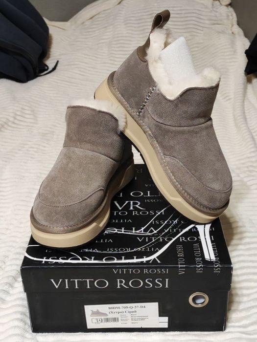 Уггі, зимові черевики Vitto Rossi