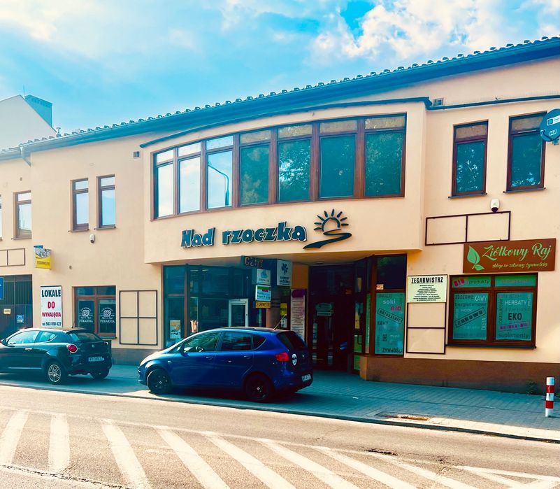 Atrakcyjne lokale użytkowe do wynajęcia w hali przy słynnym centrum targowym w Radomiu!