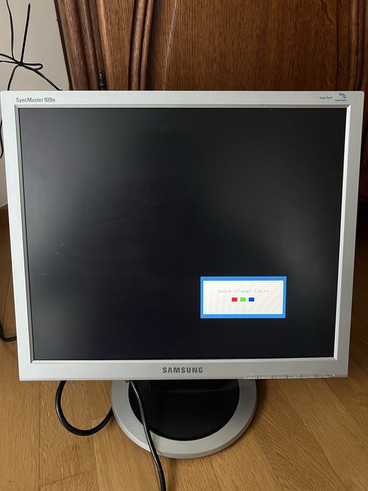Monitor Samsung SyncMaster 920N 19 cali + kable zasilający i VGA