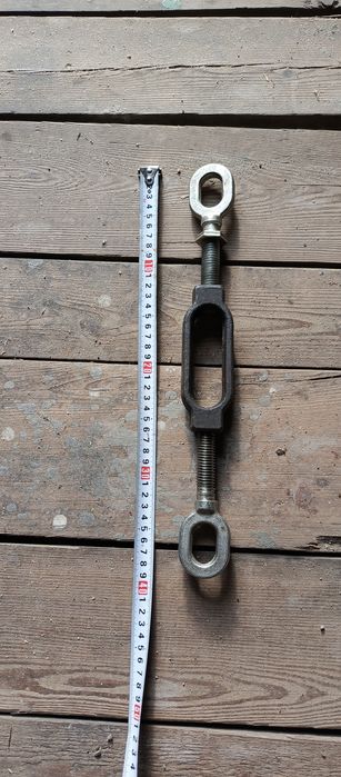 Шток гидроцилиндра, ось задней навески, стяжка