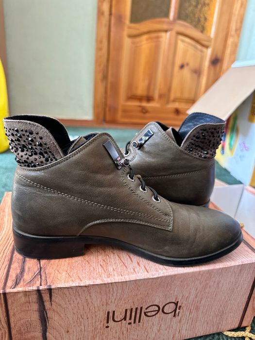 Ботинки жіночі 35 розмір