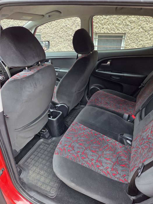 Kia Venga 1.6 automat, benzyna+gaz