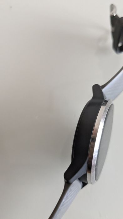 Garmin vivoactive 4
