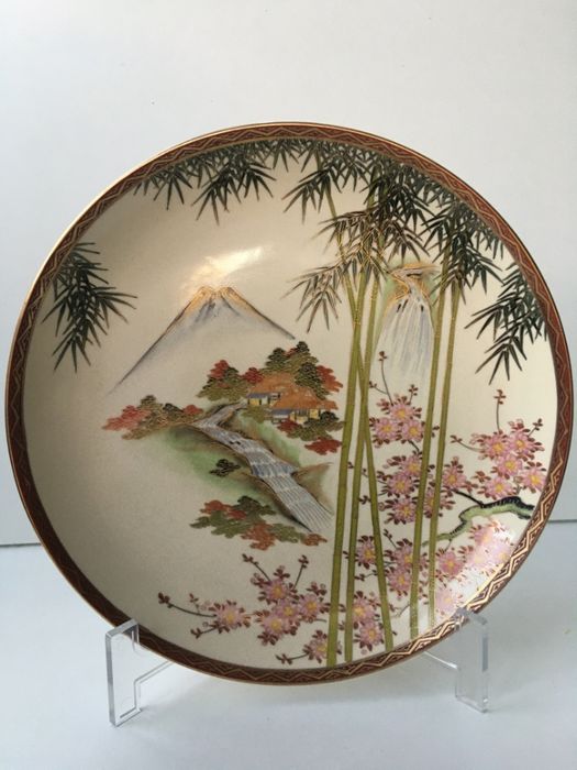 Prato Satsuma , período Meiji, marcado, cerca 1900