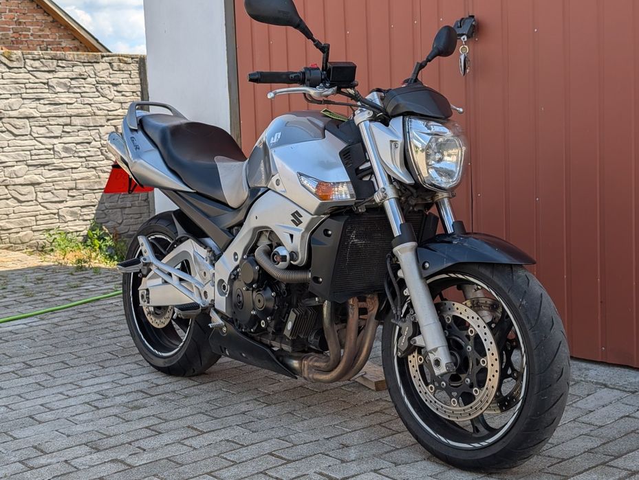 Продам Suzuki gsr 600