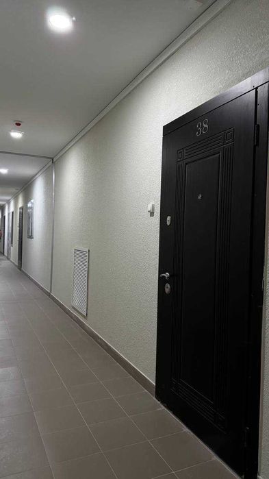 Продаж!!! 2-кімнатна квартира Варшавський 2 поверх 5 перепоступка