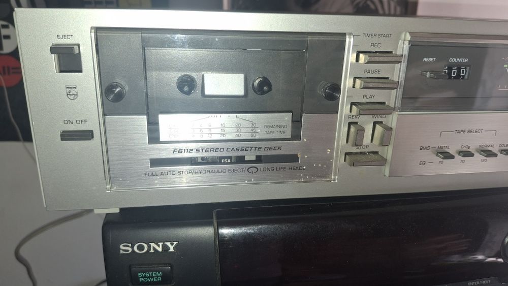 Leitor de cassete philips F6112  para peças