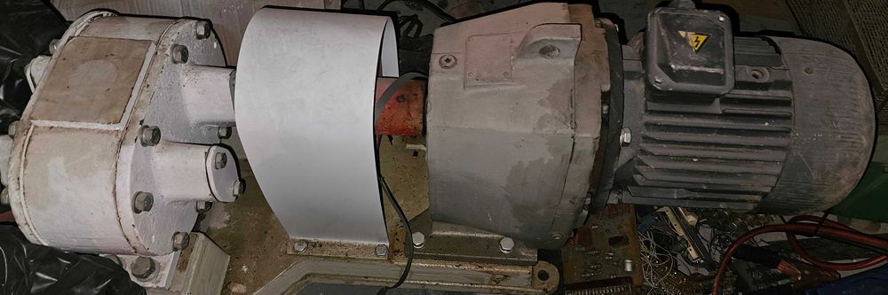 Насосная установка насос  для пищевых масс ШНК-18.5