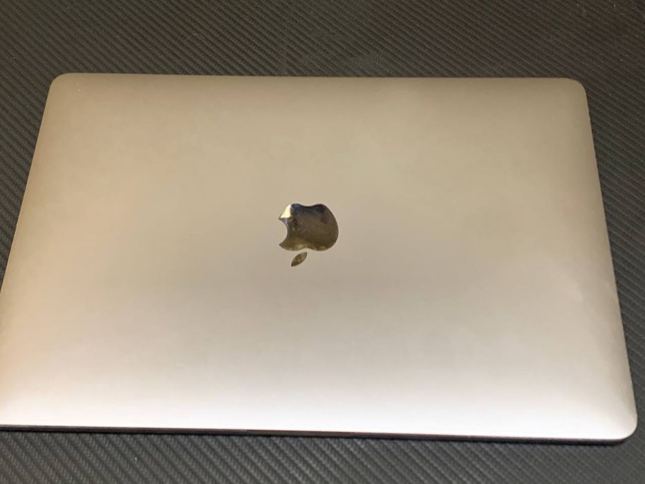 Продам MacBook pro