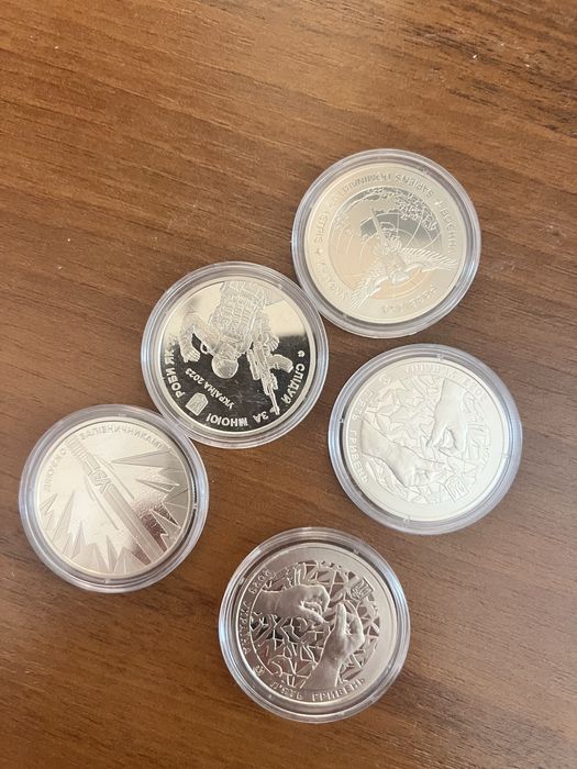 Продам Монети України!