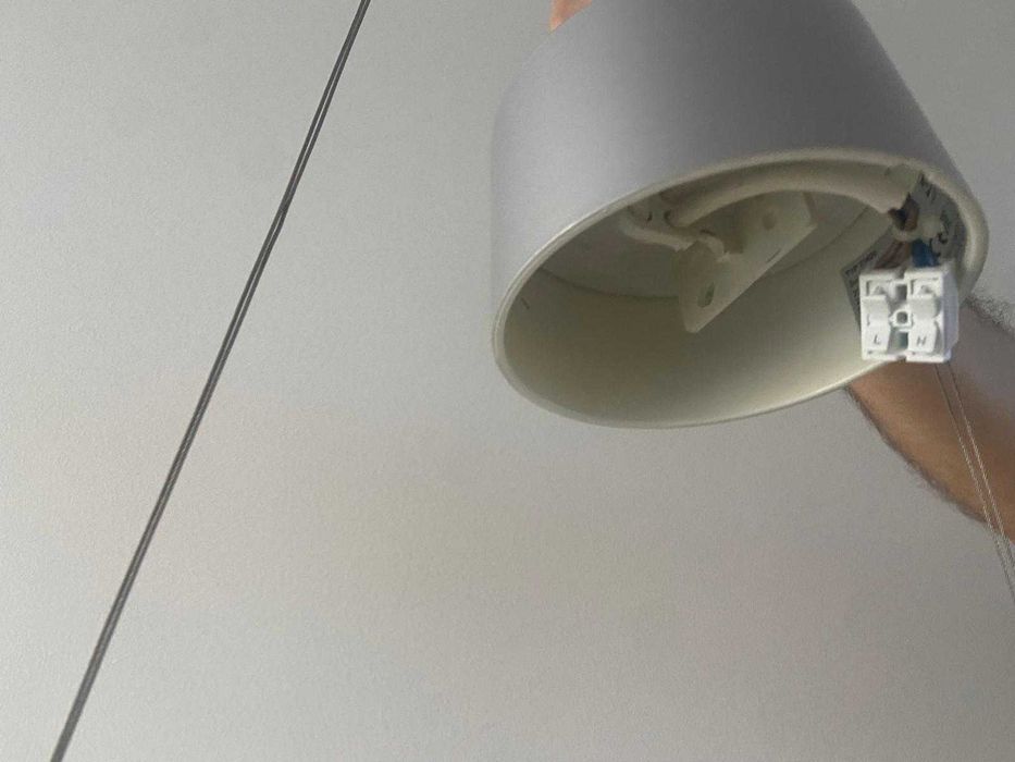 Candeeiro IKEA branco ( suspensão de teto)  20€