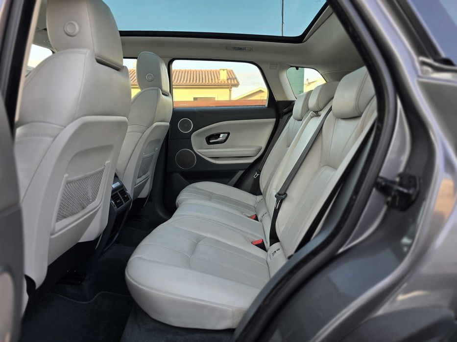 LAND ROVER RANGE ROVER EVOQUE 2.0eD4 150CV "FULL EXTRAS"