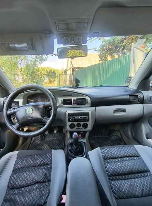 skoda octavia tur 1.6 benzin