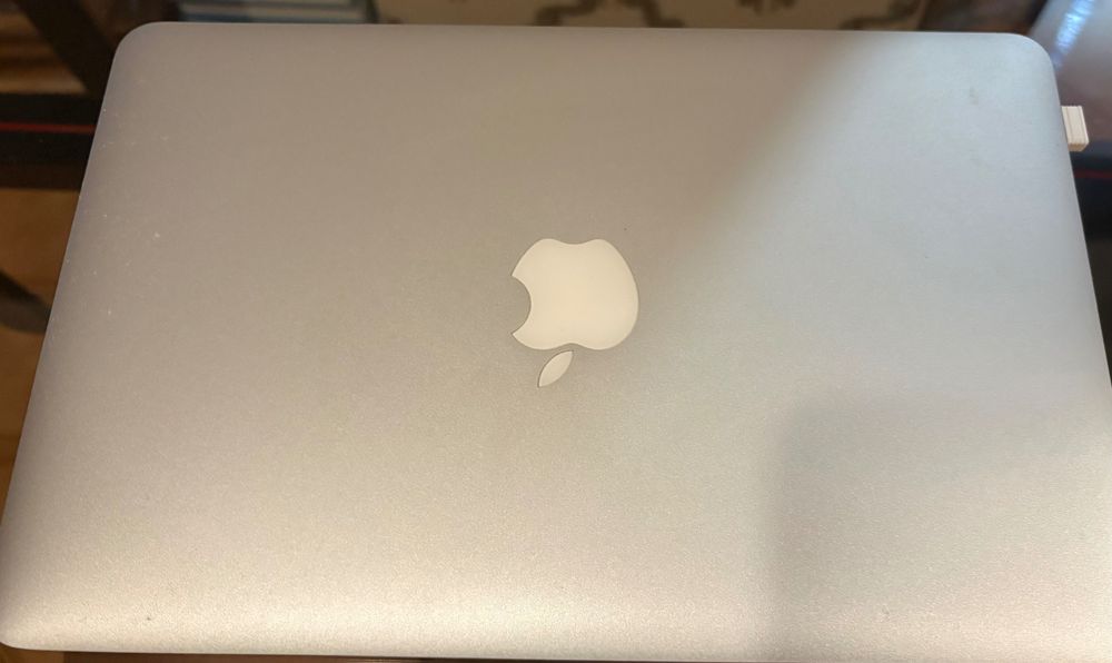 MacBook Air 2016 – Muito estimado