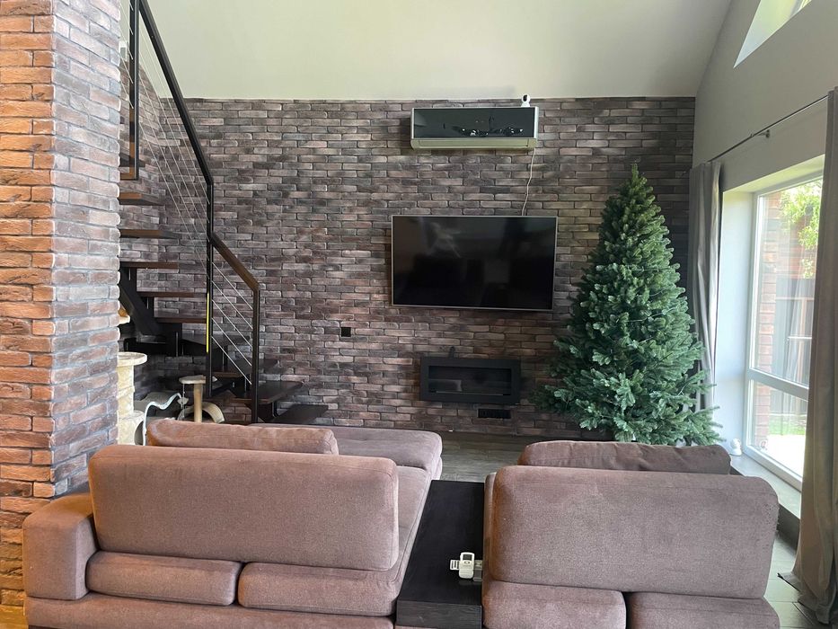 Будинок з ремонтом на 160 м2, 6 соток + відео. Від власника.