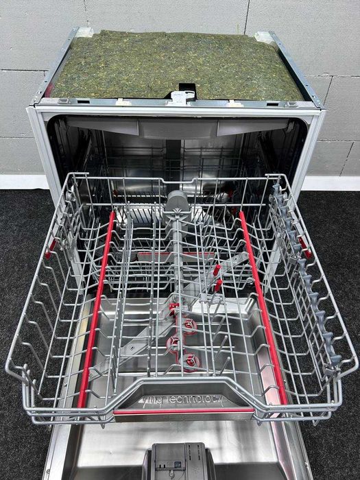 Посудомийна машина Bosch SMV6ZDX49E