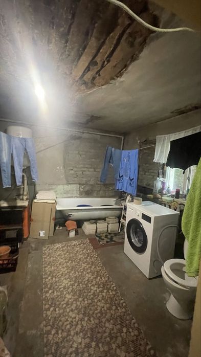 Продаж будинку Камʼяні Потоки