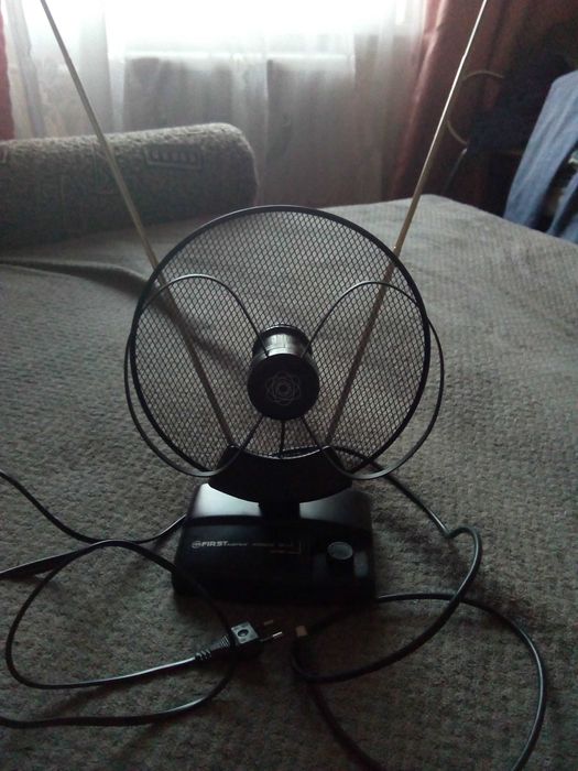 Комнатная антенна First Austria FA-3103