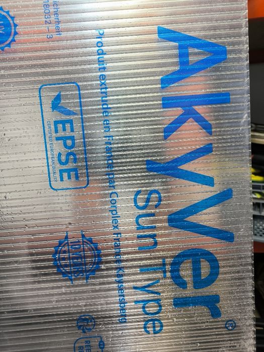 Placa policarbonato alveolar para desocupar. Nova