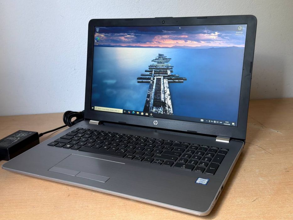 Ноутбук HP 250 G6 /Intel Core i3-7020U/ 8 ГБ / SSD 256 ГБ