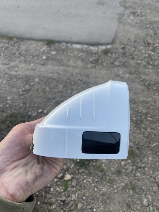 Кришка правого дзеркала audi a4 b9