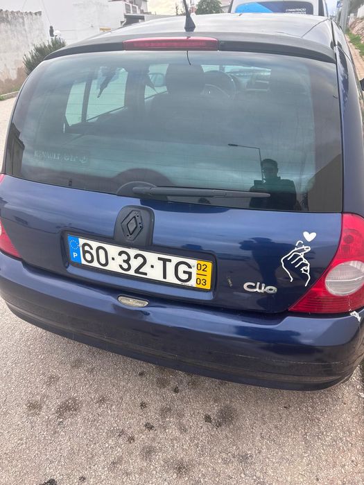 Renault clio negociável