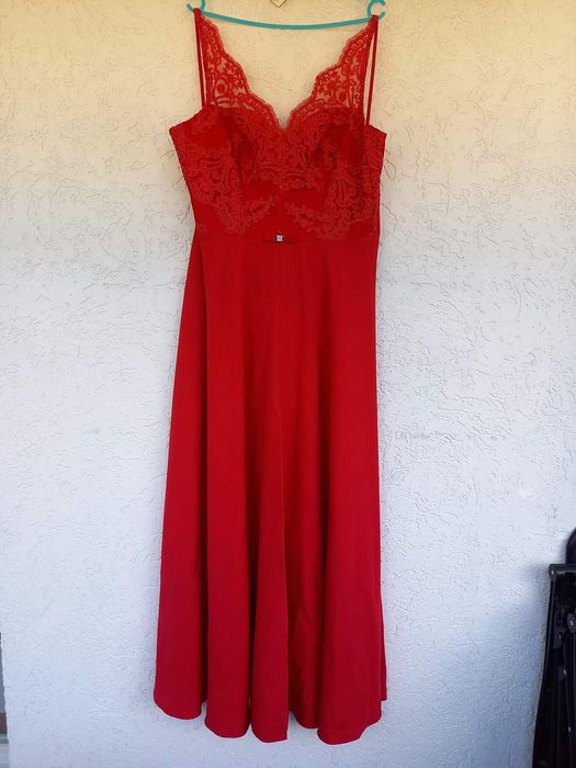 Dluga czerwona sukienka suknia r.38