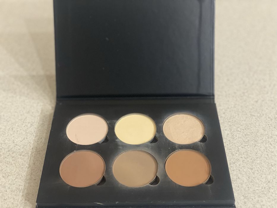 Палетка Anastasia Beverly Hills