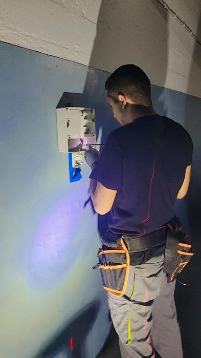Instalação de carregador para veículo elétrico.