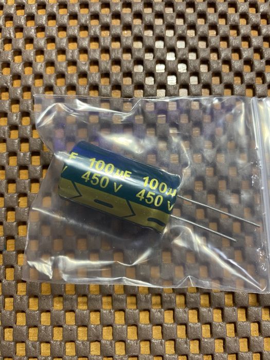 Конденсатор 450 вольт 100uf
