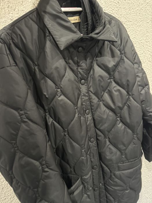 Демісезонна куртка для вагітних