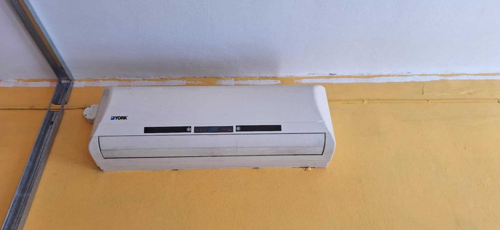 Sprzedam lokal w Anielinie