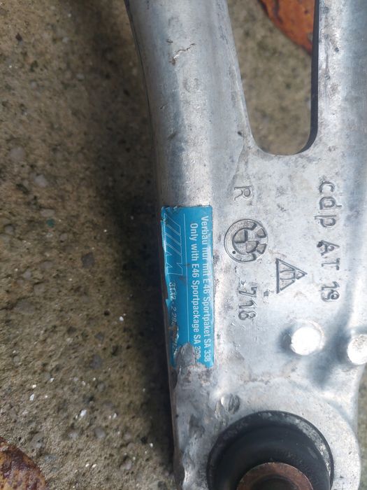 Braços de suspensão dianteiros bmw e46 pack m originais como novos completos com sinoblocos  sem folgas em excelentes condições