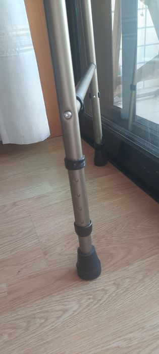 Andarilho articulado
