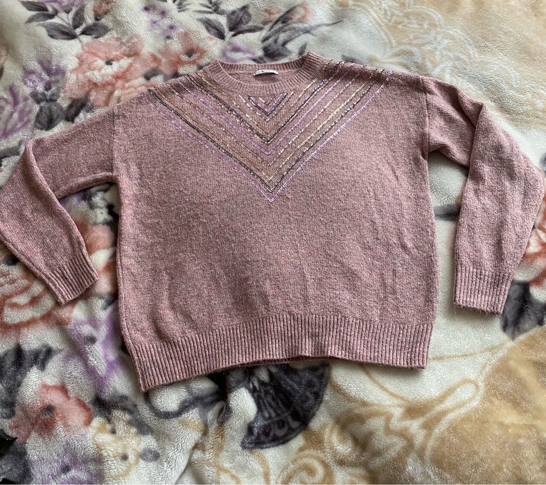 Светрик пильно рожевий з паєтками