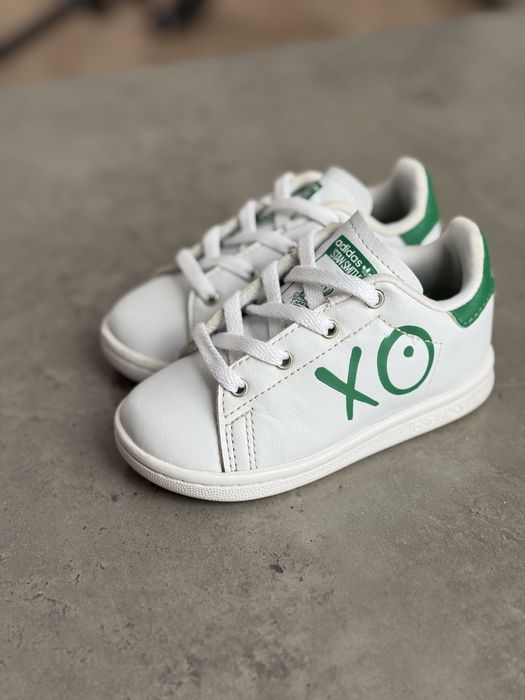 Кеди adidas дитячі 22 р