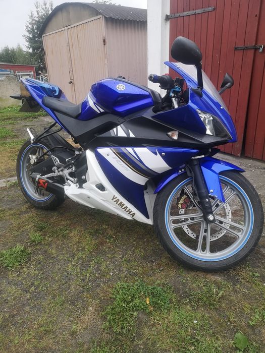 Sprzedam Yamaha YZF R125 2009